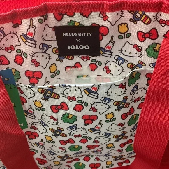 Hello Kitty Dual Compartment Tote Bag Igloo Insulated NWT - Picture 9 of 11